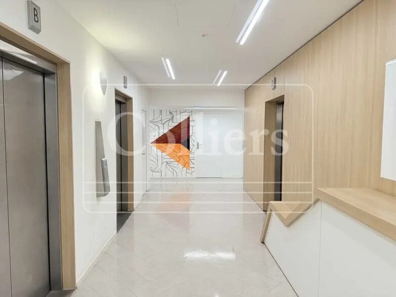 40 Boulevard De Dunkerque, Marseille à louer - Hall d’entrée - Image 3 de 4