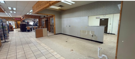 2460 Route 30, Mayfield, NY à louer Photo intérieure- Image 1 de 1