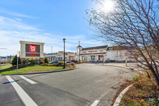 Plus de détails pour 235 S Main St, Middleton, MA - Vente au détail à vendre