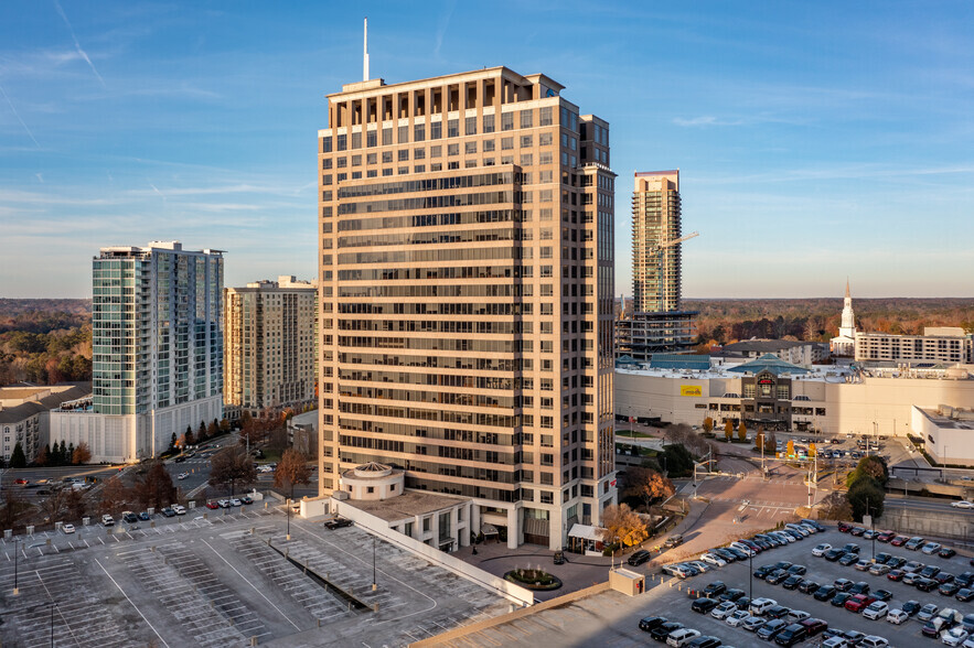 3424 Peachtree Rd NE, Atlanta, GA for lease - Building Photo - Image 1 of 24