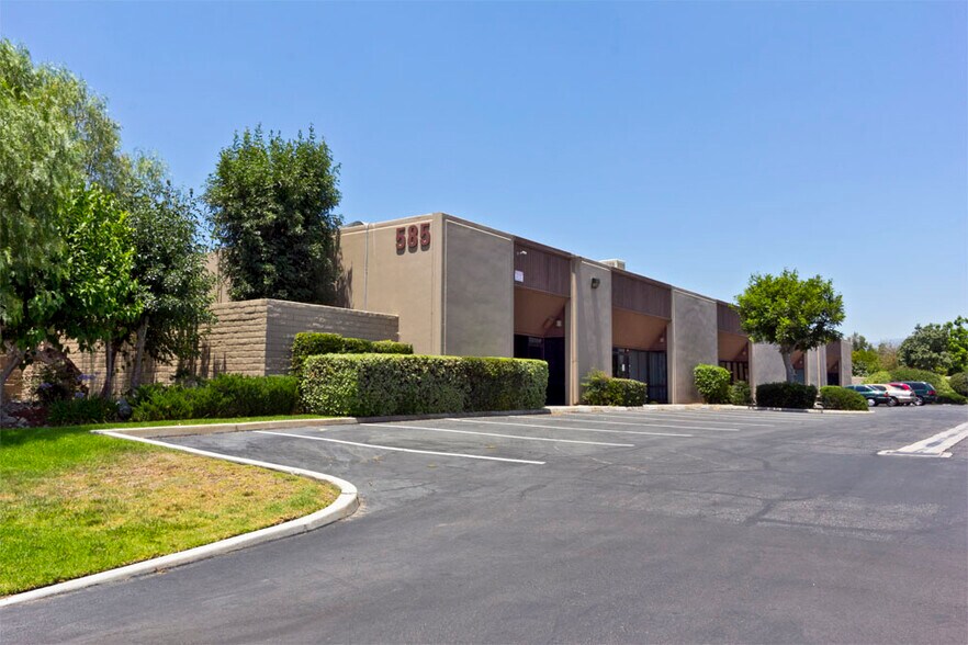 500 S Rancho Ave, Colton, CA à louer - Photo du bâtiment - Image 2 de 5