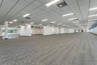 4200 Regent Blvd, Irving, TX for lease Building Photo- Image 2 of 5