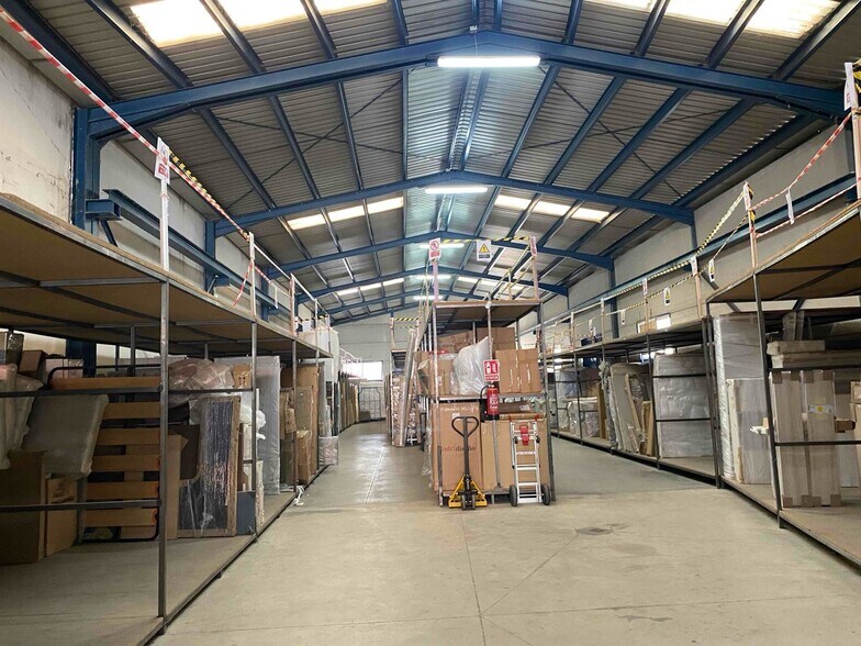 Industrial in Torrejón de Ardoz, Madrid for sale - Building Photo - Image 3 of 7