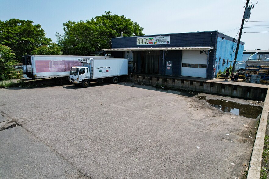 85 Market St, Chelsea, MA à vendre - Photo du bâtiment - Image 3 de 9