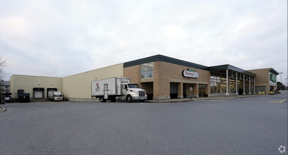 700 Terry Fox Dr, Ottawa, ON à louer - Photo principale - Image 1 de 2