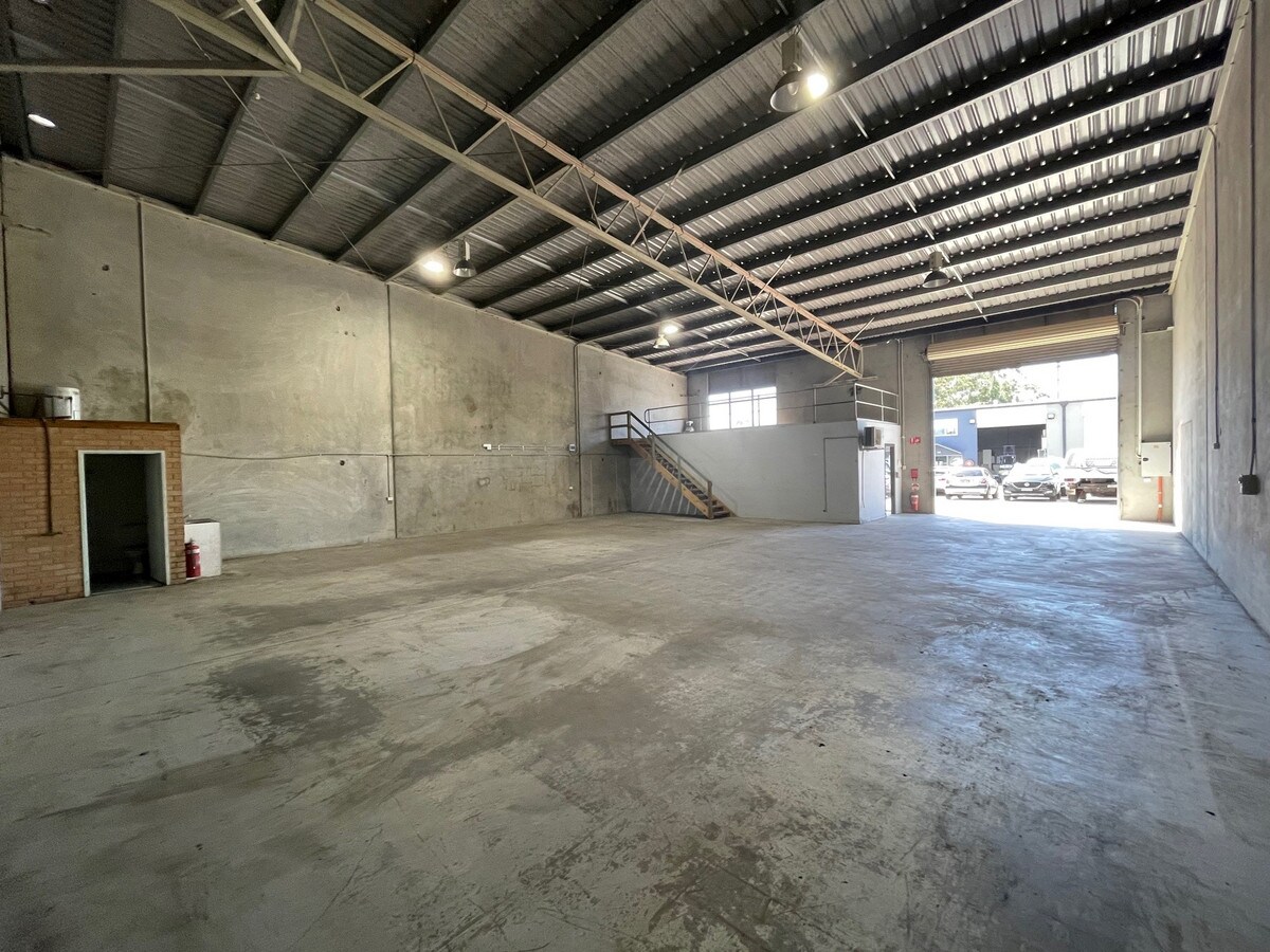 6 Ketch Cl, Fountaindale for lease Interior Photo- Image 1 of 4
