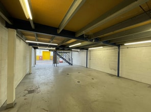 Dewsbury Rd, Stoke On Trent à louer Photo intérieure- Image 1 de 8