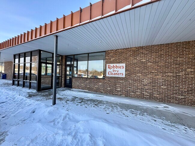 More details for 1681 Benzie Hwy, Benzonia, MI - Retail for Sale