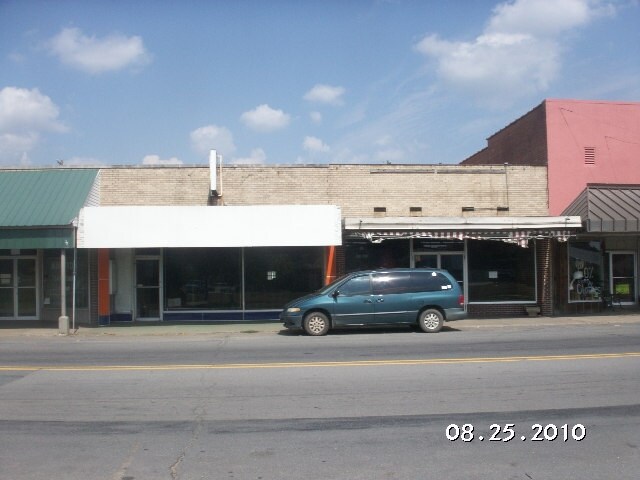 More details for 109 S Main St, England, AR - Retail for Sale