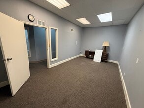 3950 E 42nd St, Odessa, TX for lease Interior Photo- Image 2 of 11