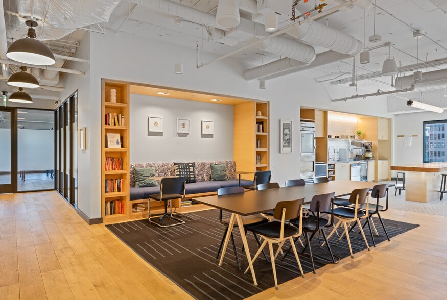 100 W Broadway, Long Beach, CA for lease - Interior Photo - Image 2 of 27