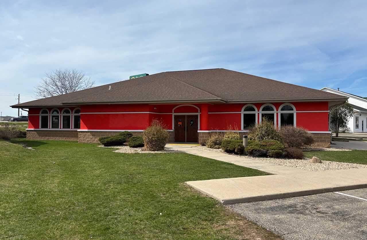 620 Nygaard St, Stoughton, WI à vendre Photo principale- Image 1 de 14