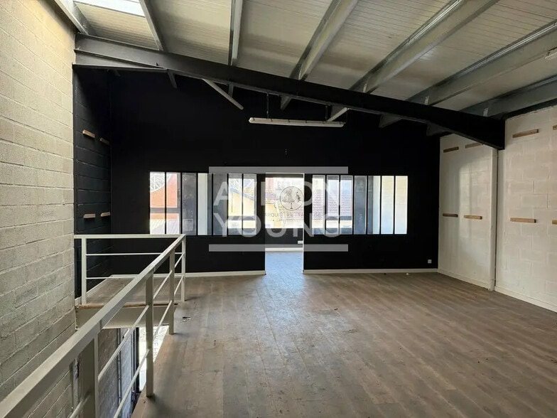 Flex dans Romainville à louer - Photo intérieure - Image 2 de 4