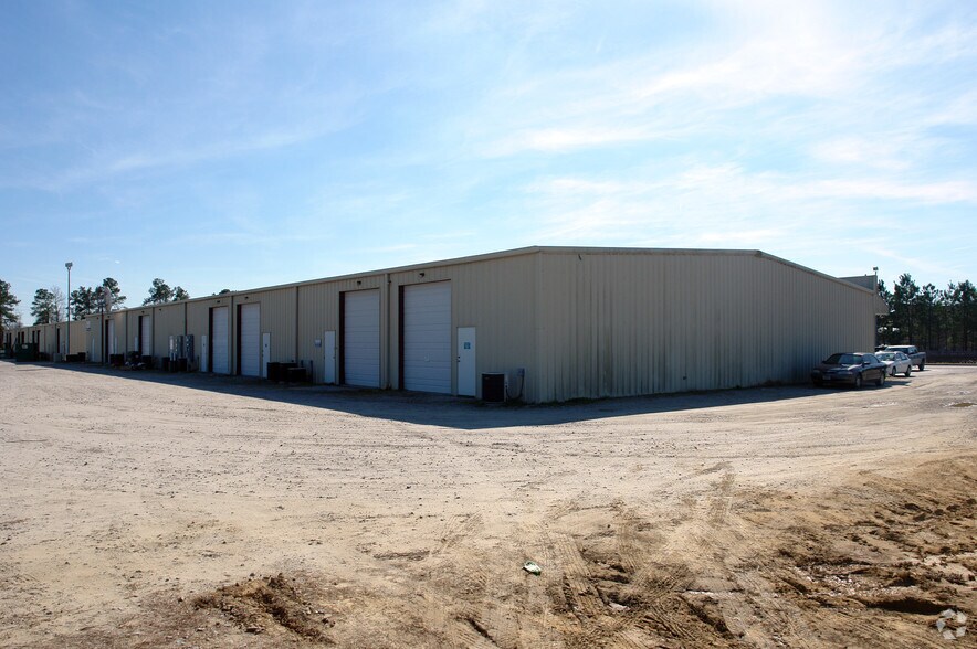 3203 W Palmetto St, Florence, SC à louer - Photo du bâtiment - Image 3 de 4