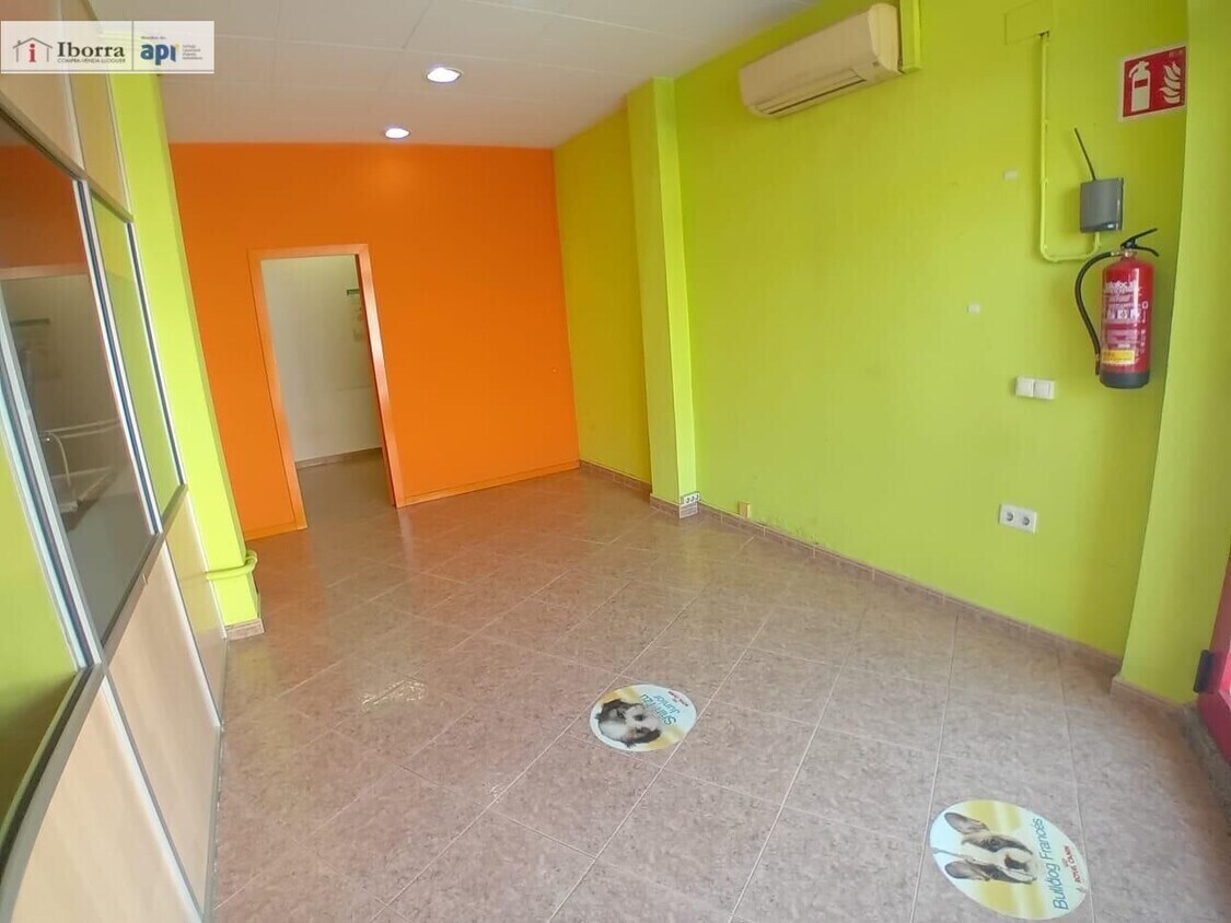 Immeuble residentiel dans Tordera, Barcelona à vendre Photo intérieure- Image 1 de 2