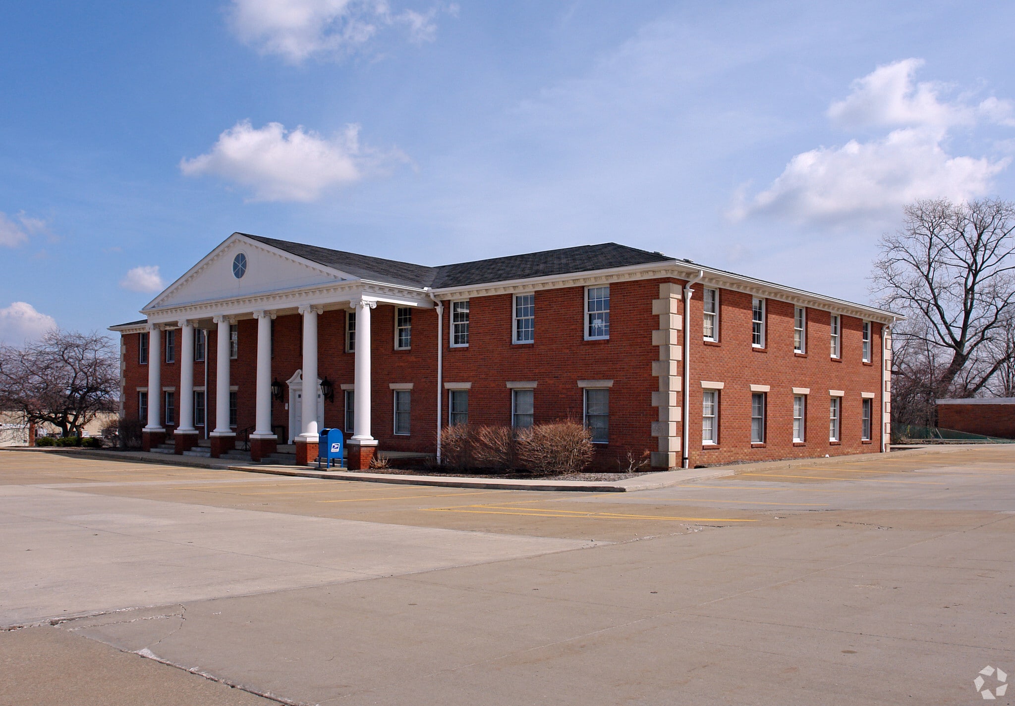 55 S Miller Rd, Fairlawn, OH for lease Building Photo- Image 1 of 8