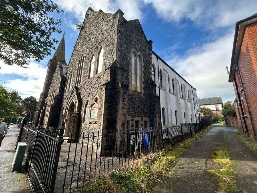 64 Woodvale Rd, Belfast à vendre Photo du bâtiment- Image 1 de 4