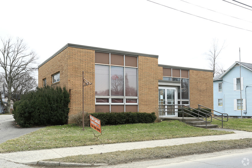 311 Main St, Greenville, PA à vendre - Photo principale - Image 1 de 1