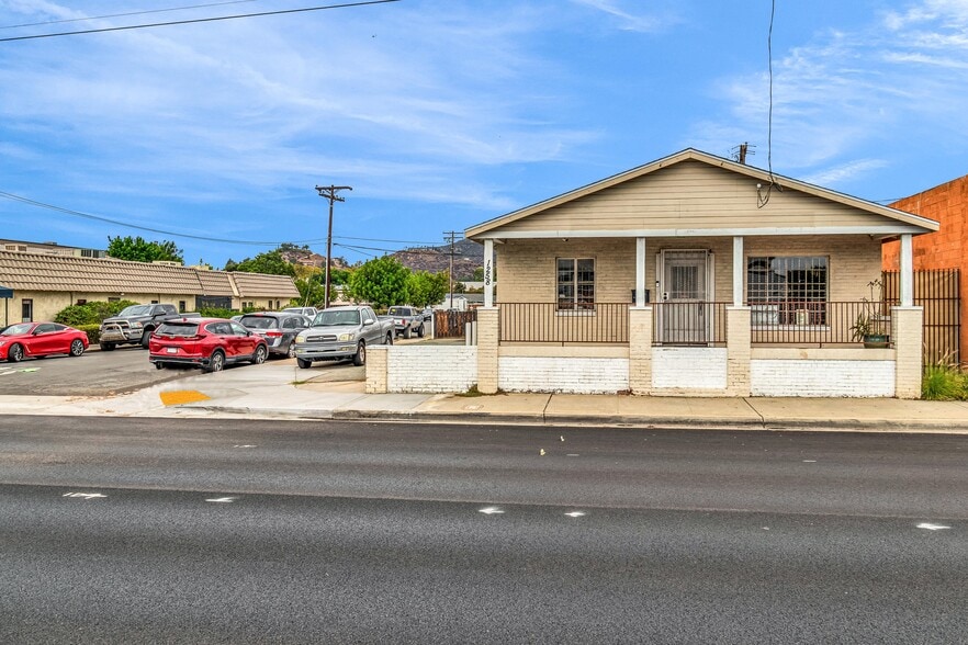 1258 Broadway, El Cajon, CA for sale - Building Photo - Image 1 of 28