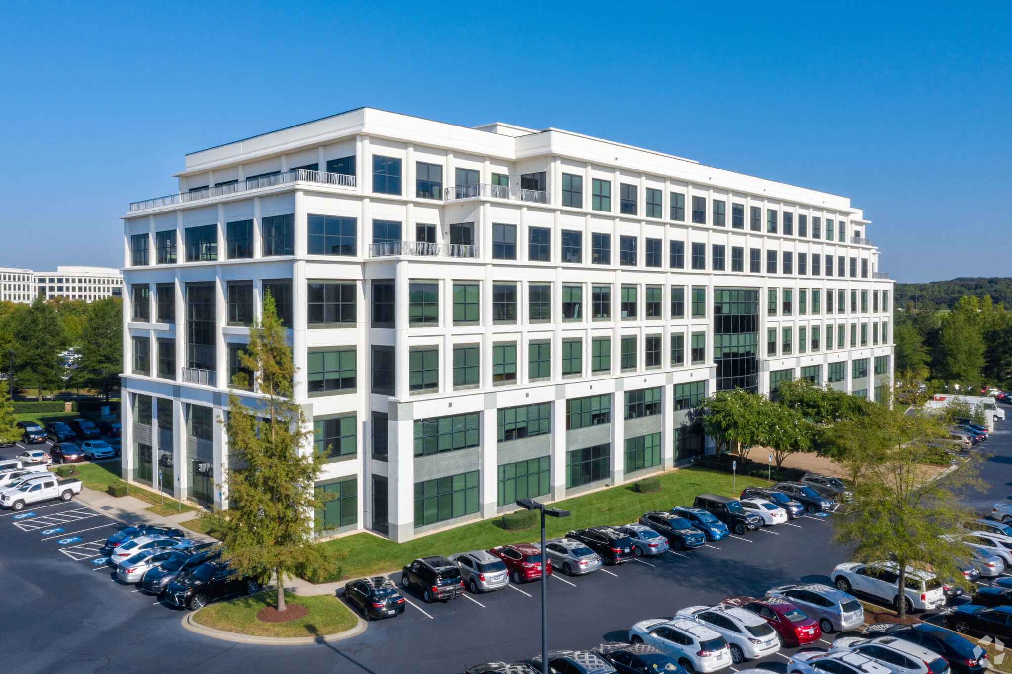 3600 Arco Corporate Dr, Charlotte, NC for lease Primary Photo- Image 1 of 23