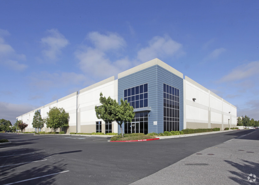 1959 Monterey Hwy, San Jose, CA for lease - Building Photo - Image 1 of 2