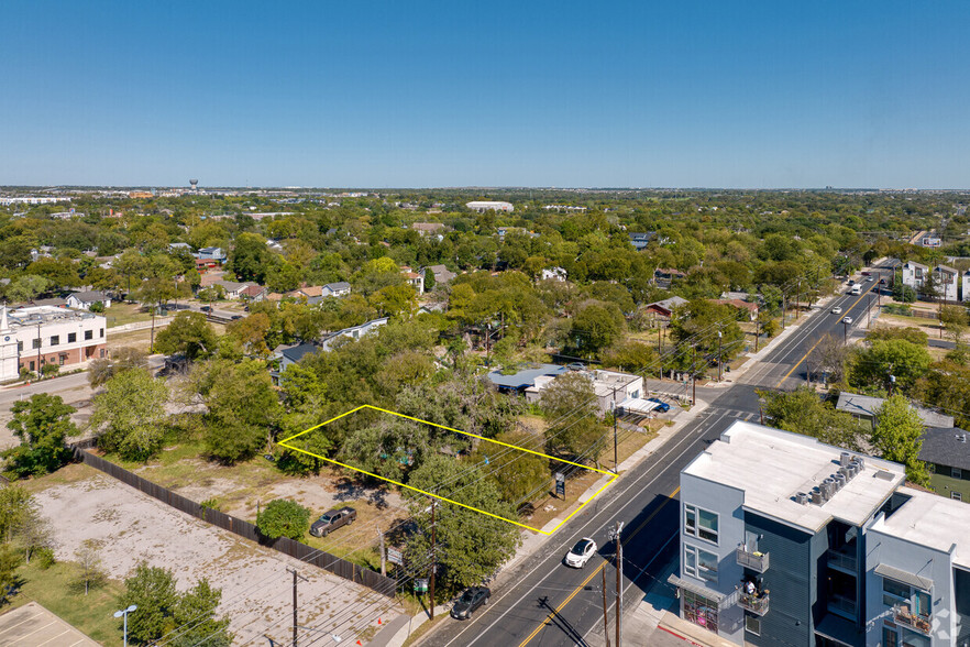 2940 E 12th St, Austin, TX à vendre - Photo du b timent - Image 1 de 1