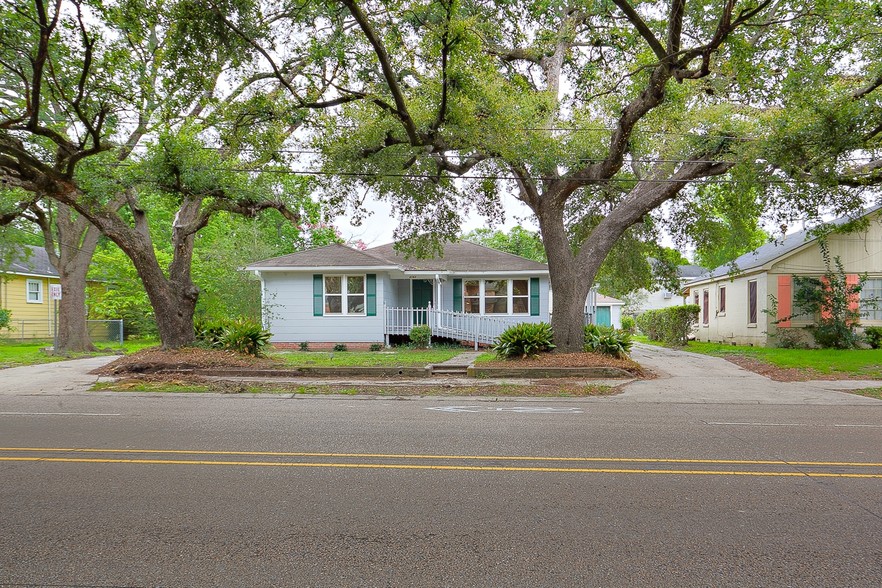 4163 North Blvd, Baton Rouge, LA à vendre - Photo du bâtiment - Image 1 de 1