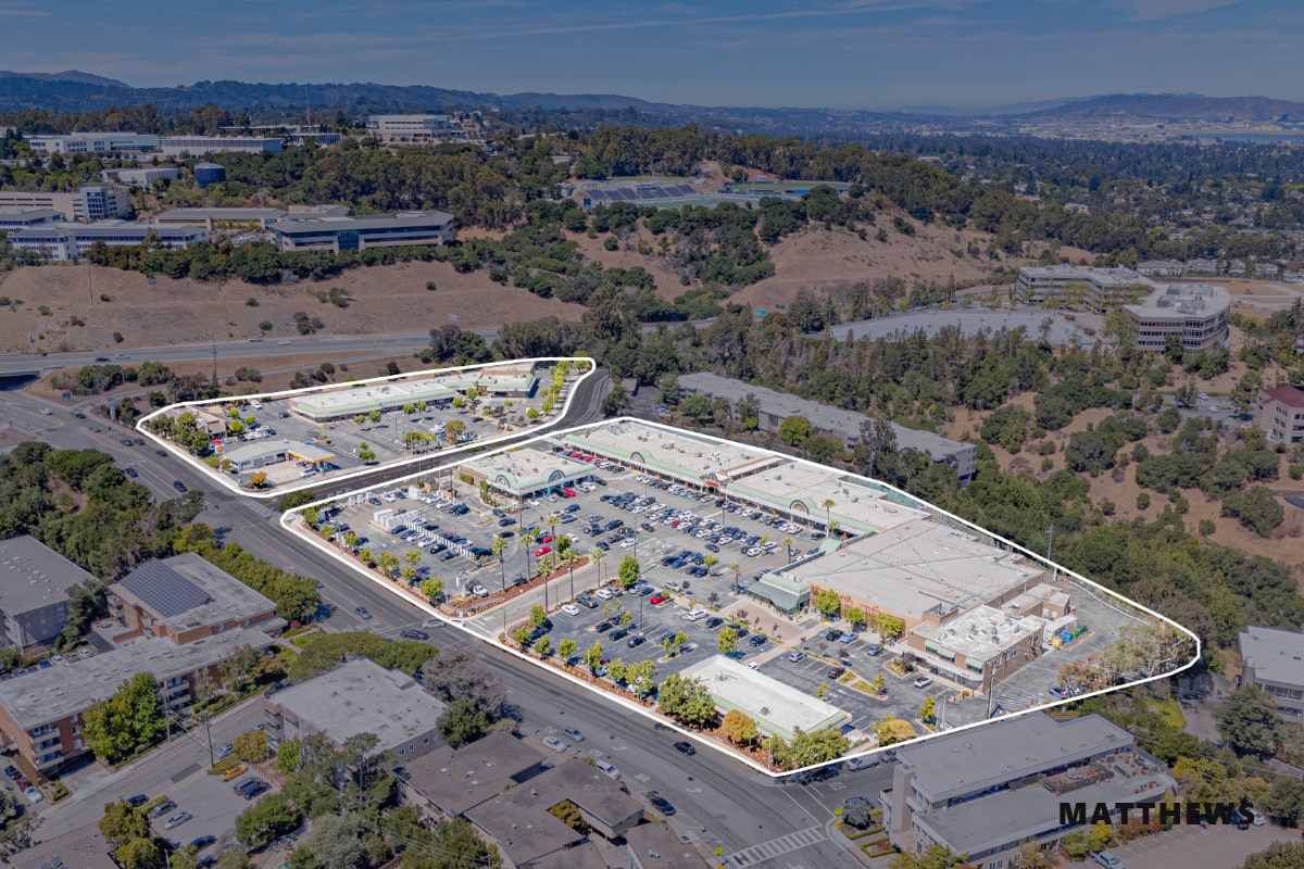 3150-3190 Campus Dr, San Mateo, CA à louer Photo principale- Image 1 de 6