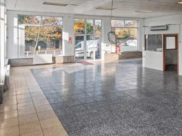 Ellis Av, Haverfordwest à vendre - Photo du bâtiment - Image 3 de 8
