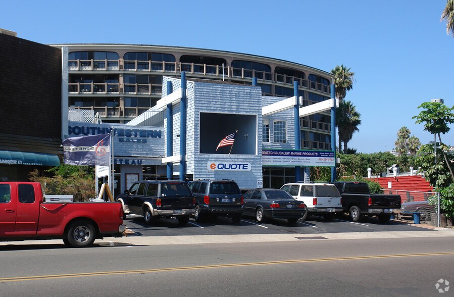 2731-2733 Shelter Island Dr, San Diego, CA à louer - Photo du bâtiment - Image 3 de 5