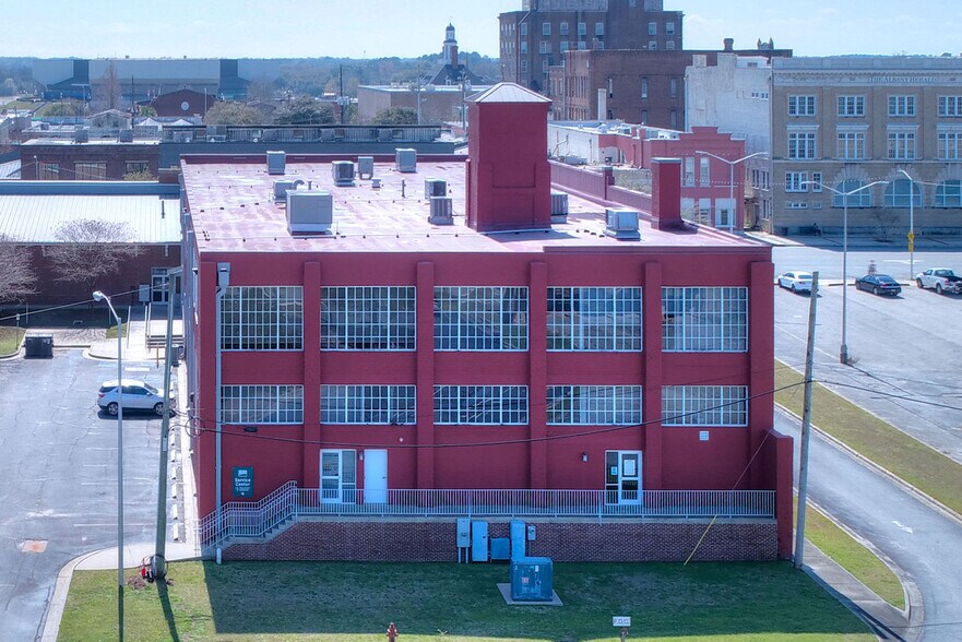 125 Pine Ave, Albany, GA à louer - Photo du bâtiment - Image 3 de 4