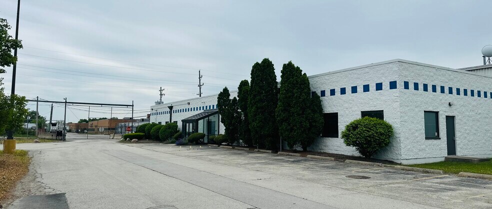 4910 S Monitor Ave, Chicago, IL à louer - Photo du bâtiment - Image 3 de 18