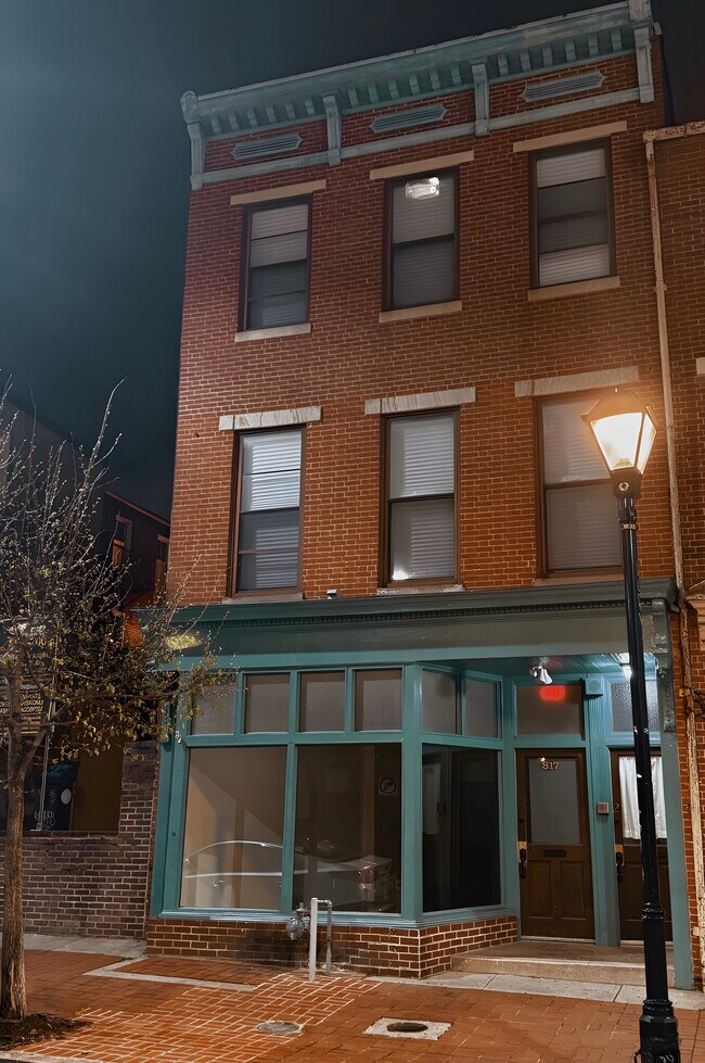 More details for 817 N Howard St, Baltimore, MD - Office, Retail for Lease