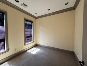 514 W Maple St, Cumming, GA for lease Interior Photo- Image 2 of 5