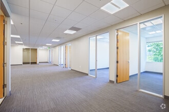 12647-12677 Alcosta Blvd, San Ramon, CA for lease Interior Photo- Image 2 of 5