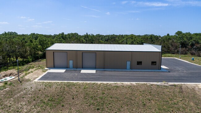 Plus de détails pour 3364 N Bagdad Rd, Leander, TX - Local d'activités à louer