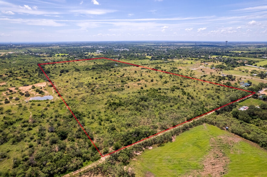 908 County Road 138, Bangs, TX for sale - Building Photo - Image 2 of 14