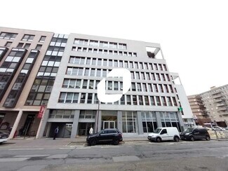 Plus de détails pour 6 Avenue Gustave Eiffel, Montigny-le-Bretonneux - Bureau à louer