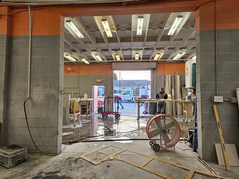 1401 S Alameda St, Compton, CA à vendre - Photo du bâtiment - Image 3 de 14