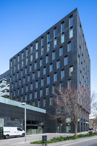 Plus de détails pour Passeig De La Zona Franca, Barcelone - Multi-résidentiel à vendre