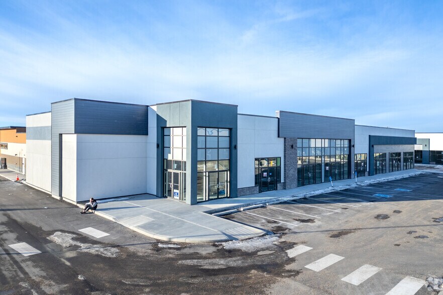 4108 109 Av NE, Calgary, AB for sale - Primary Photo - Image 1 of 1