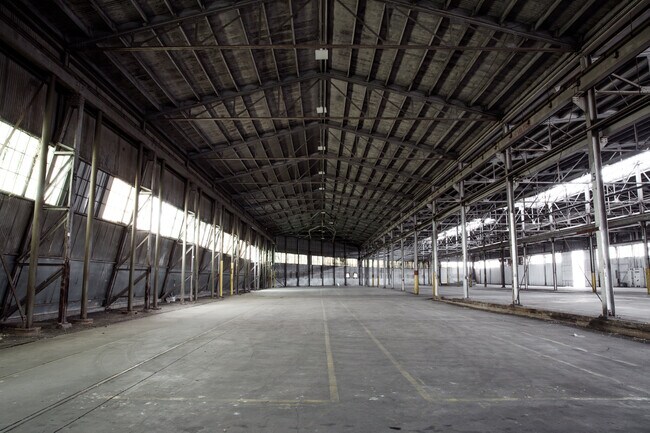 More details for 205 S Mission Rd, Los Angeles, CA - Industrial for Lease