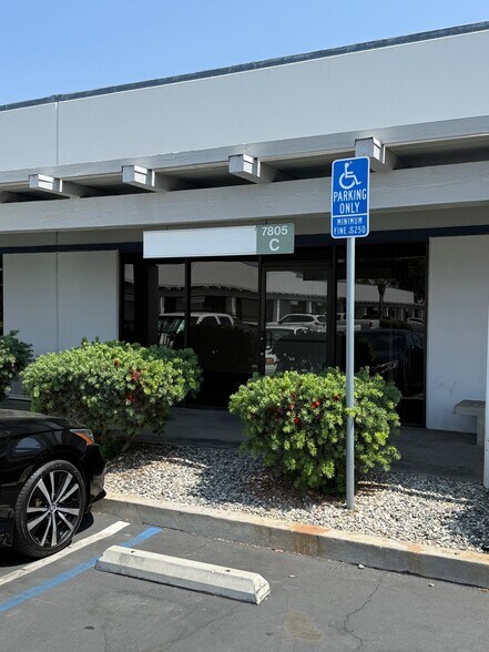 7801-7807 Telegraph Rd, Montebello, CA à louer - Photo du bâtiment - Image 3 de 14
