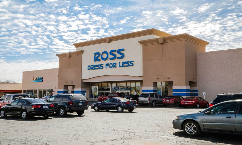 2801-2903 50th St, Lubbock, TX for lease - Building Photo - Image 1 of 5