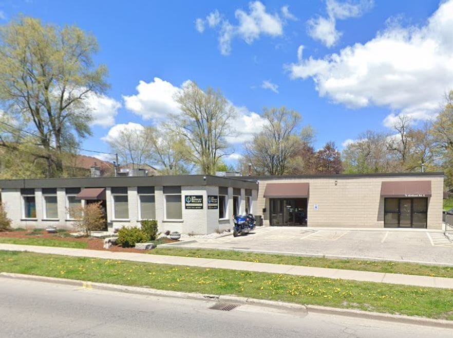 130 Highland Rd, Kitchener, ON à vendre Photo principale- Image 1 de 1