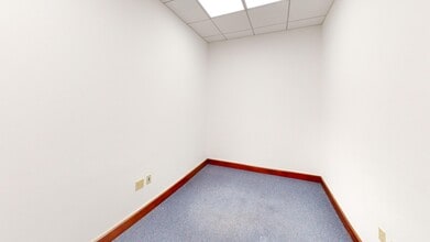 1111 Brickell Ave, Miami, FL for lease Interior Photo- Image 2 of 9