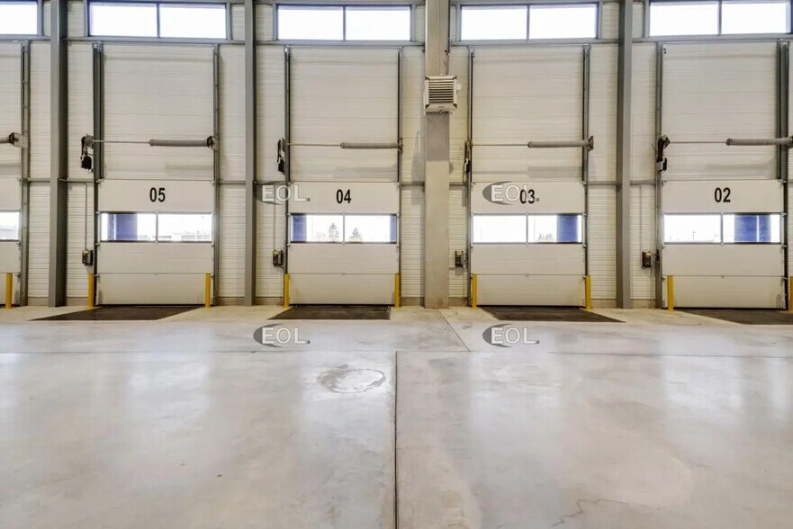 Industriel dans Servon à louer - Photo du bâtiment - Image 3 de 8