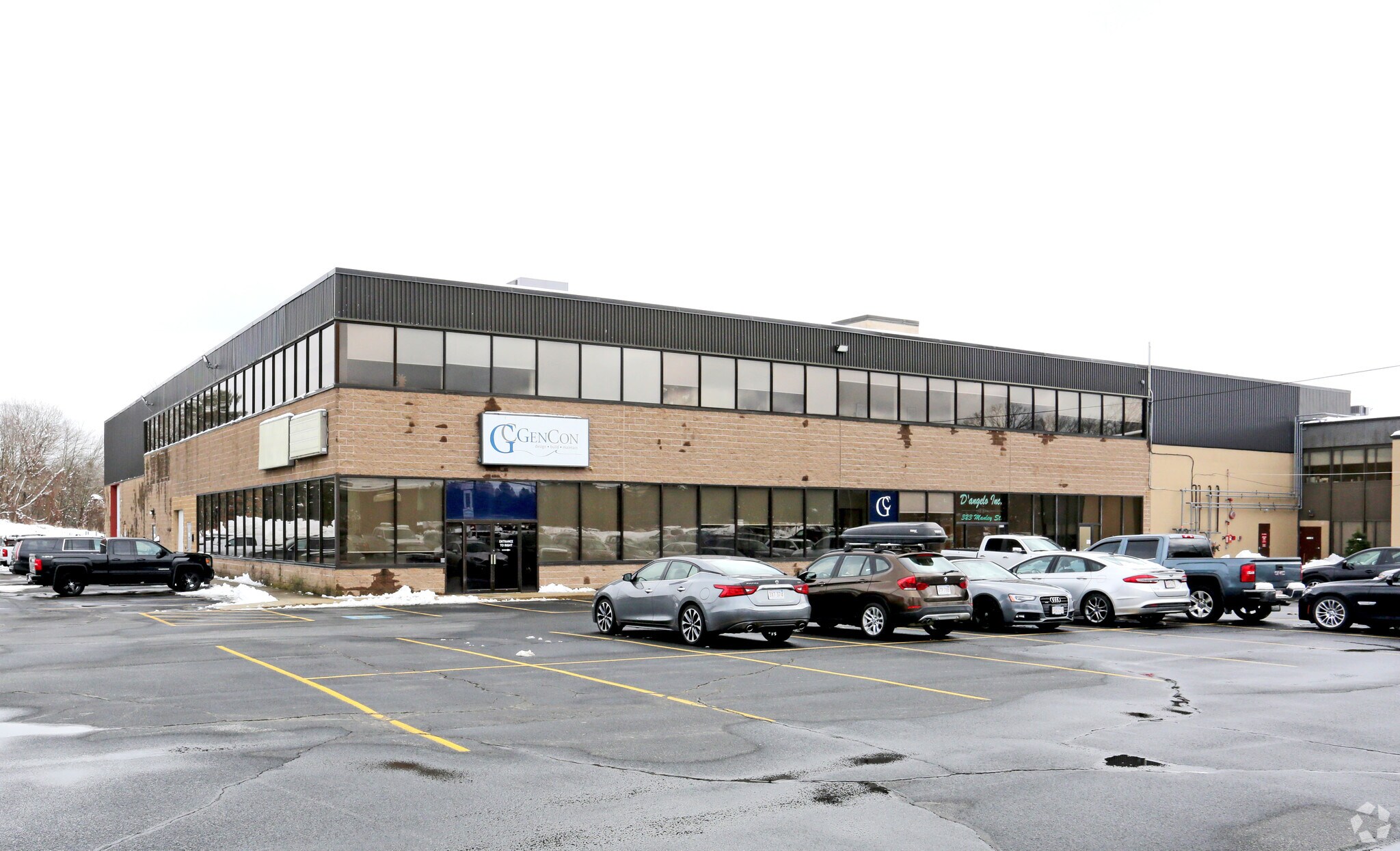 323 Manley St, West Bridgewater, MA for sale Primary Photo- Image 1 of 1