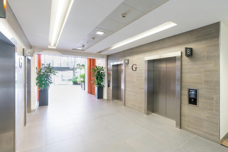 Chester Rd, Manchester à louer - Photo intérieure - Image 2 de 15