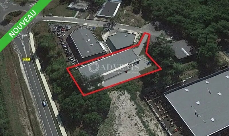 Land in Saint-Médard-en-Jalles for sale Building Photo- Image 1 of 5